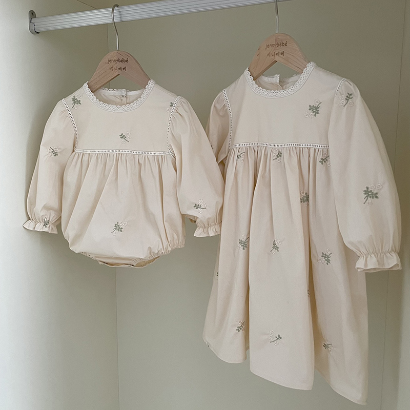 小さな女の子のための家族のマッチングドレス,姉妹の衣装,姉妹 - Baby Clothing Crochet のレビューと価格