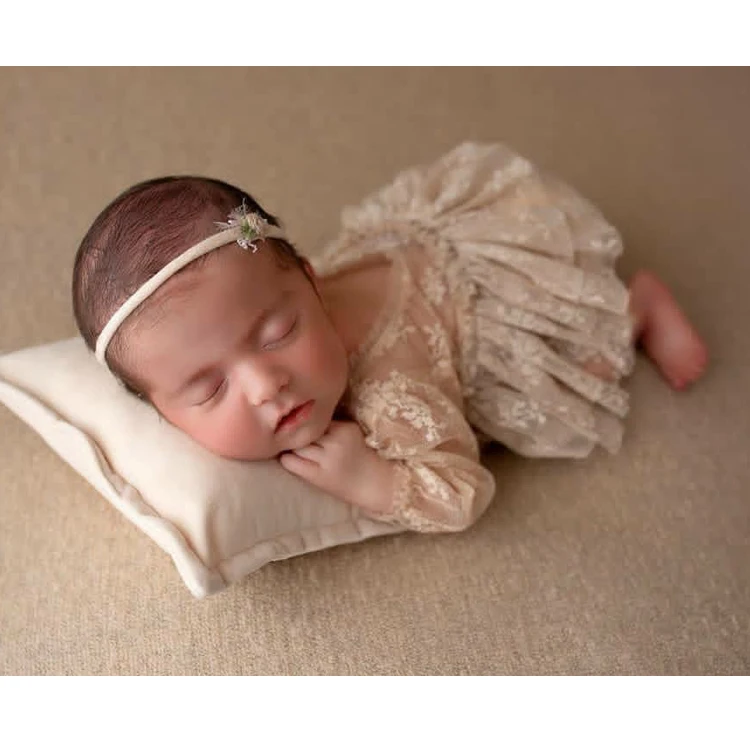 新生児の写真撮影の小道具女の赤ちゃんのレースの衣装ボディスー - Baby Clothing On Sale のレビューと価格